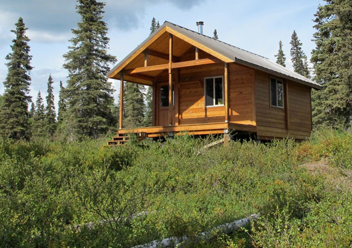 custom-cabin-with-porch