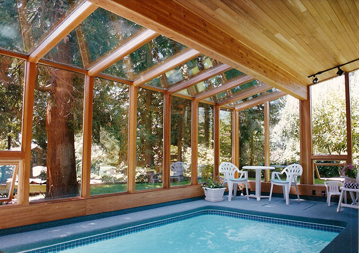 sunroom-with-pool